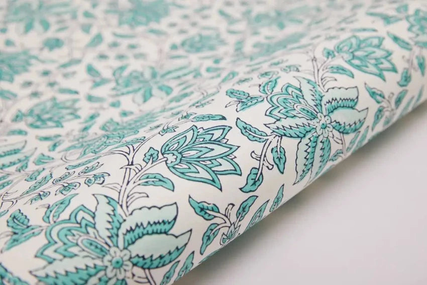 Bouquet-Breeze-Wrap-Sheet