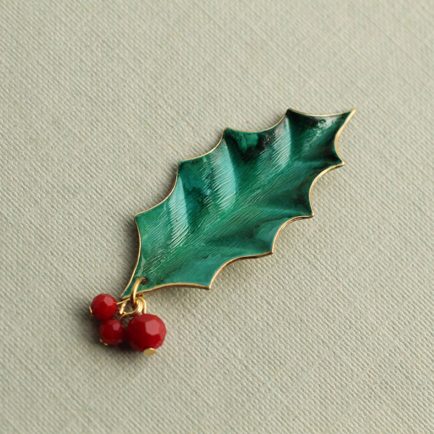Holly Leaf Berry Brooch