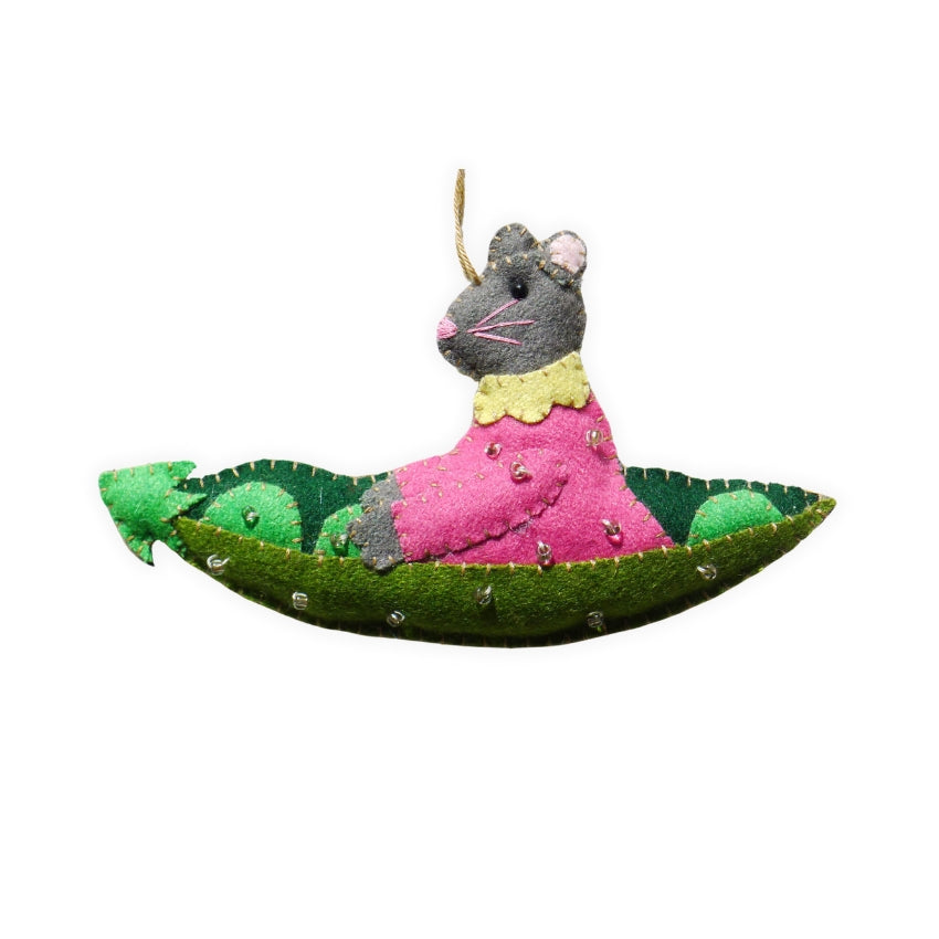 Mouse in Pea Pod Felt Bauble