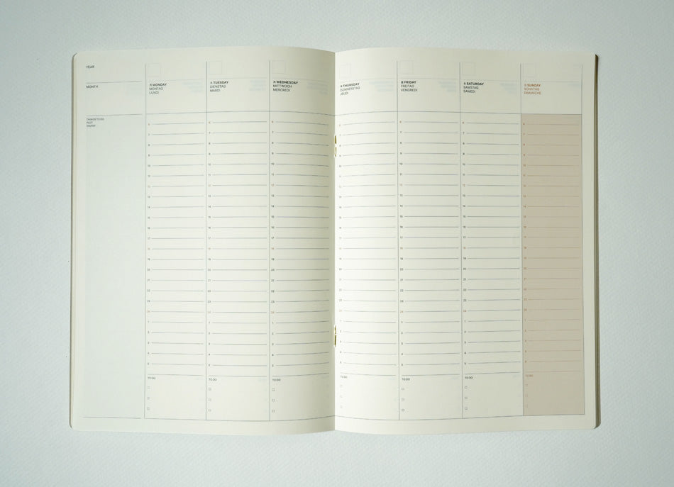Laconic-Weekly-Notebook-Open